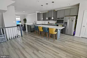 8910 Shady Pines Dr, Frederick, MD 21704 - Photo 4