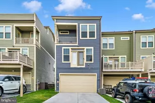 3635 Stone Barn Dr, Frederick, MD 21704 - Photo 2