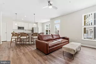 5902 Forum Sq, Frederick, MD 21703 - Photo 4