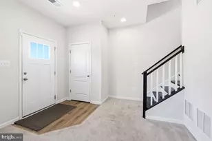 5820 Imperial Dr, Frederick, MD 21703 - Photo 6