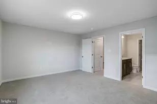 721 Courier Ln, Frederick, MD 21701 - Photo 34