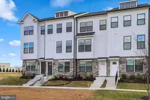 721 Courier Ln, Frederick, MD 21701 - Photo 4