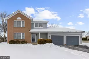 264 Providence Cir, Walkersville, MD 21793 - Photo 10