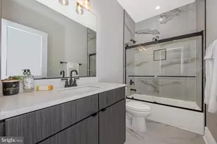 418 N Maxwell Ave, Frederick, MD 21701 - Photo 12