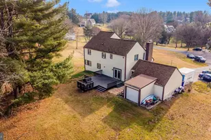 11296 Windsor Ct, Ijamsville, MD 21754 - Photo 2