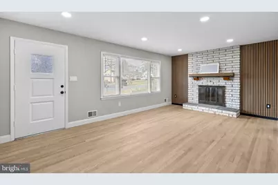 3887 Shadywood Drive, Jefferson, MD 21755 - Photo 4