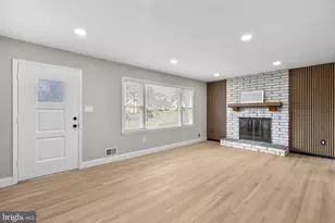 3887 Shadywood Dr, Jefferson, MD 21755 - Photo 4