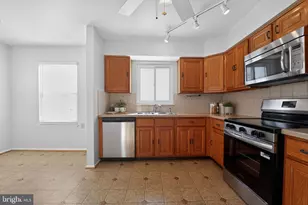 7046 Catalpa Rd, Frederick, MD 21703 - Photo 12