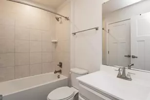 6404 Wild Plum Dr, Frederick, MD 21703 - Photo 18