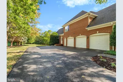 6048 White Flint Drive, Frederick, MD 21702 - Photo 4