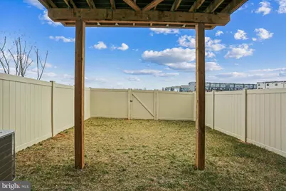 484 Tiller St, Frederick, MD 21701 - Photo 6