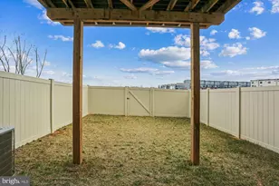 484 Tiller St, Frederick, MD 21701 - Photo 6