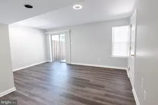 1217 Dahlia Ln, Frederick, MD 21703 - Photo 2