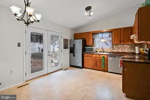 303 Boxford Ct, Frederick, MD 21702 - Photo 6