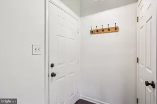 3856 Shadywood Dr, Jefferson, MD 21755 - Photo 10