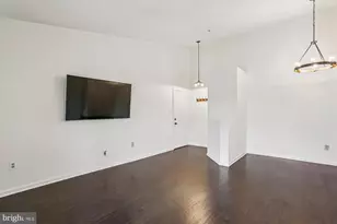 3856 Shadywood Dr, Jefferson, MD 21755 - Photo 8