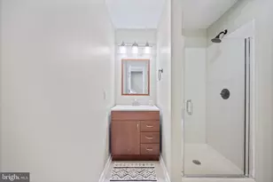 1105 Village Gate Dr, Mount Airy, MD 21771 - Photo 60