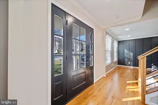 1105 Village Gate Dr, Mount Airy, MD 21771 - Photo 2