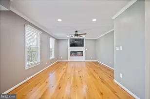 1105 Village Gate Dr, Mount Airy, MD 21771 - Photo 14