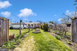 24 E 8th St, Frederick, MD 21701 - Photo 46