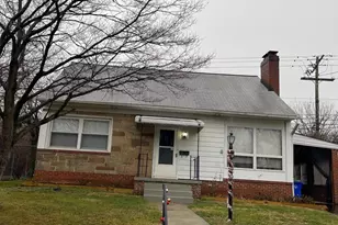 404 Biggs Ave, Frederick, MD 21702 - Photo 2