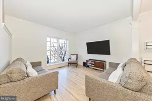 6386 Meandering Woods Ct, Frederick, MD 21701 - Photo 12