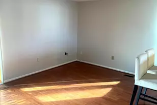 1318 Pear Tree Ct, Frederick, MD 21703 - Photo 4