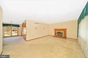 7914 Edgewood Farm Rd, Frederick, MD 21702 - Photo 6