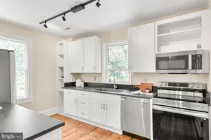 23 W 4th St, Frederick, MD 21701 - Photo 14