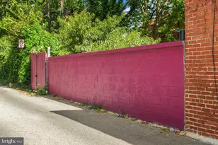 23 W 4th St, Frederick, MD 21701 - Photo 26