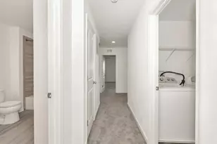 667 E Church St, Frederick, MD 21701 - Photo 32