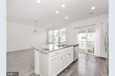 667 E Church Street #B, Frederick, MD 21701 - Photo 8