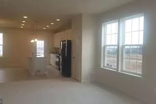 439 Pemberton Park Ln, Frederick, MD 21703 - Photo 6