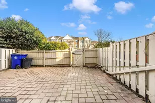 578 Boysenberry Ln, Frederick, MD 21703 - Photo 32