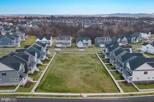 1011 Monocacy Crossing Pkwy, Brunswick, MD 21716 - Photo 4