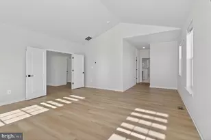 1011 Monocacy Crossing Pkwy, Brunswick, MD 21716 - Photo 54