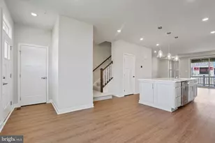 6004 Stoneroller St, New Market, MD 21774 - Photo 8