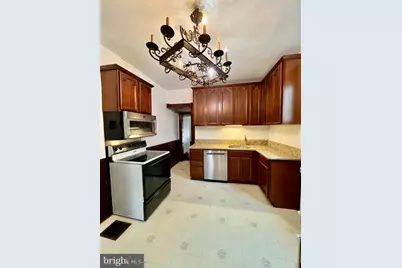 8 N Virginia Avenue, Brunswick, MD 21716 - Photo 10