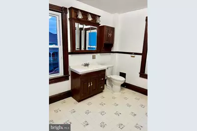 8 N Virginia Avenue, Brunswick, MD 21716 - Photo 14