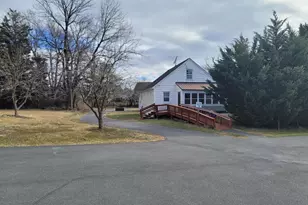 8325 Yellow Springs Rd, Frederick, MD 21702 - Photo 2