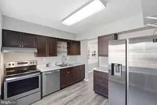 111 Lauren Ct, Frederick, MD 21703 - Photo 6