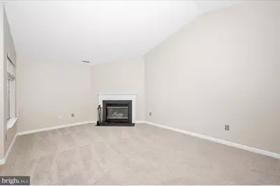 2129 Wainwright Court #2D, Frederick, MD 21702 - Photo 8