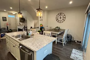 10706 Lamoka Ln, New Market, MD 21774 - Photo 4