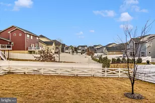 1113 Lakin Dr, Frederick, MD 21702 - Photo 50