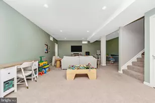 1113 Lakin Dr, Frederick, MD 21702 - Photo 40