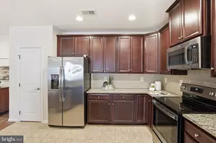 6490 Calverton Dr, Frederick, MD 21703 - Photo 6