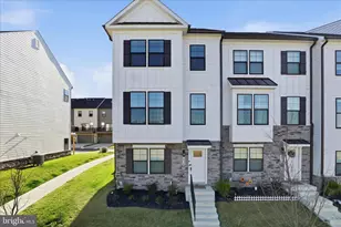 434 Herringbone Wy, Frederick, MD 21701 - Photo 2