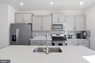 434 Herringbone Wy, Frederick, MD 21701 - Photo 8