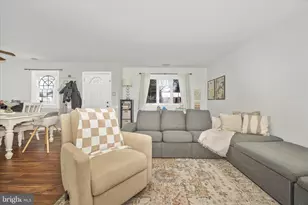 439 Center St, Frederick, MD 21701 - Photo 8