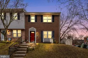 136 W Orndorff Dr, Brunswick, MD 21716 - Photo 2